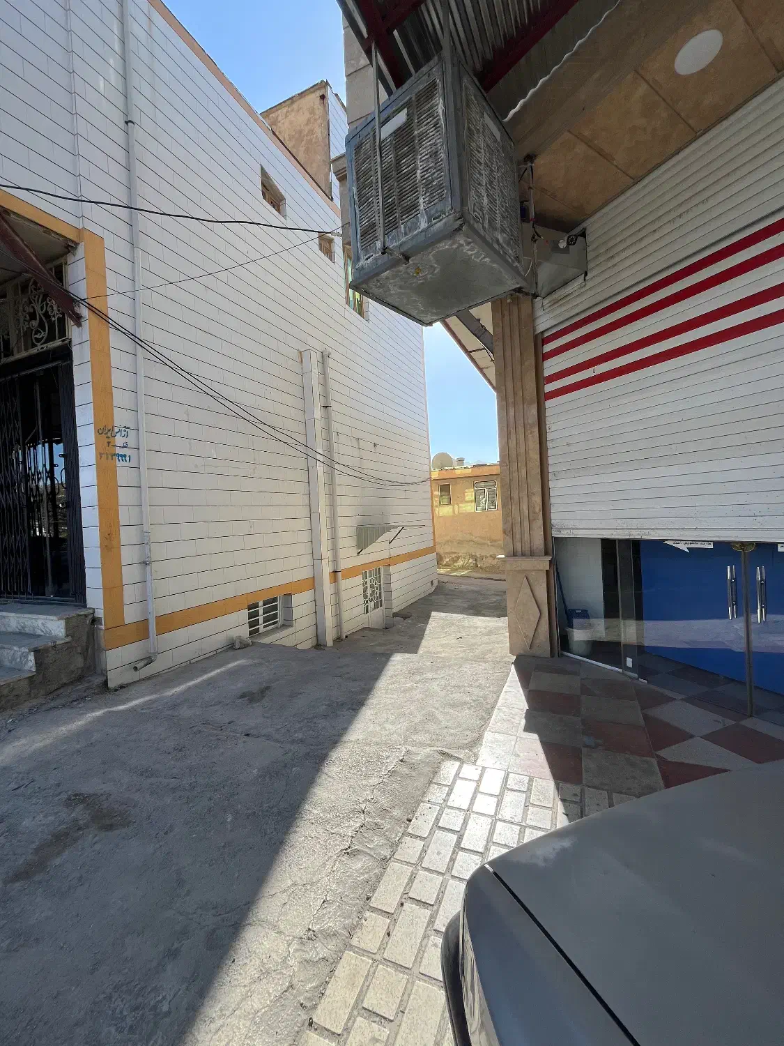 مغازه دور میدان ولیعصر|اجارهٔ مغازه و غرفه|ایوان, |دیوار