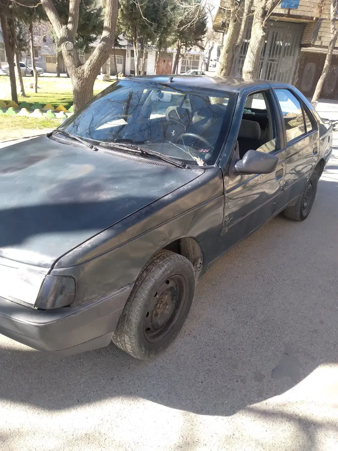 پژو ۴۰۵ نیاز به تعمیر|خودرو سواری و وانت|بروجرد, |دیوار