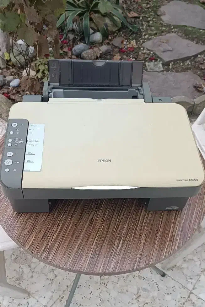 پرینتر برند Epson تمیز کارکرده، مدتی استفاده نشده|پرینتر، اسکنر، کپی، فکس|نشتارود, |دیوار