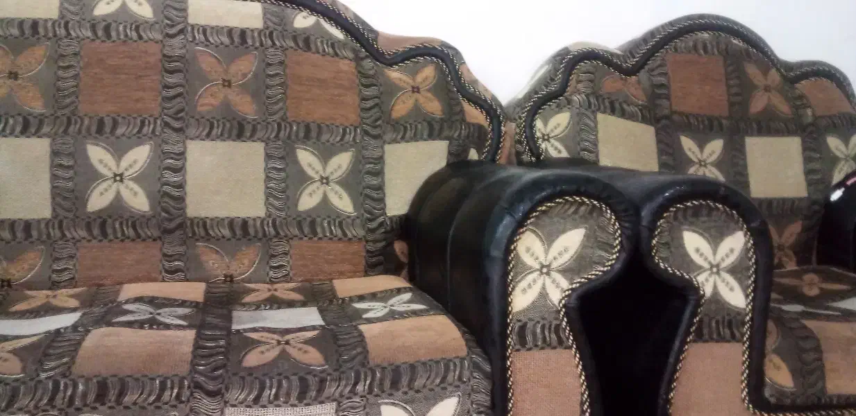 مبل|مبلمان خانگی و میز عسلی|قره چای, |دیوار