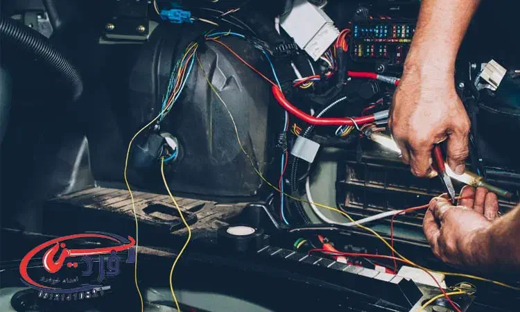 تنظیم موتور وبرق خودروباتری سیار(با قیمت منصفانه)|خدمات موتور و ماشین|بندرعباس, |دیوار