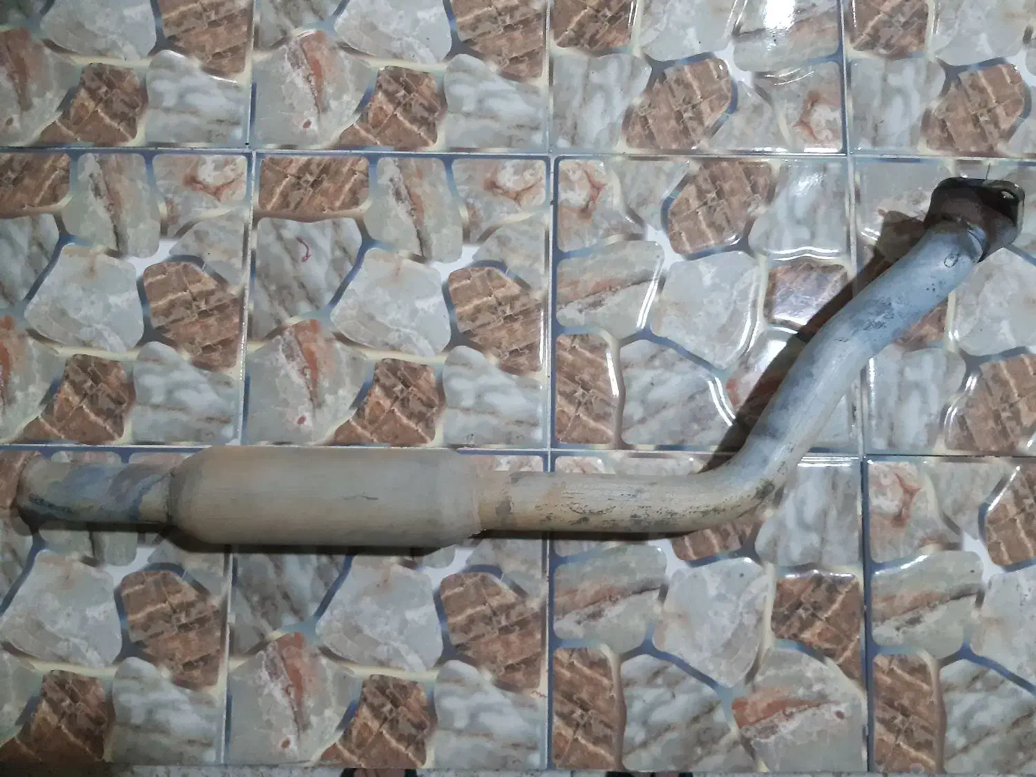 گلویی اگزوز جایگزین کاتالیزور ۴۰۵ ، سمند xu7|قطعات یدکی و لوازم جانبی|اصفهان, عسگریه|دیوار