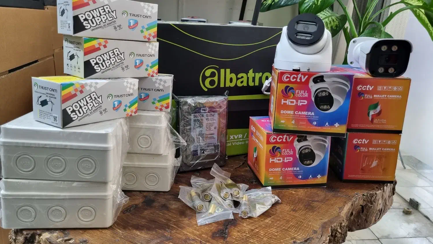 پک دوربین و دزدگیر با بهترین قیمت و کیفت در بازار|دوربین مداربسته|اصفهان, شهرک میلاد|دیوار