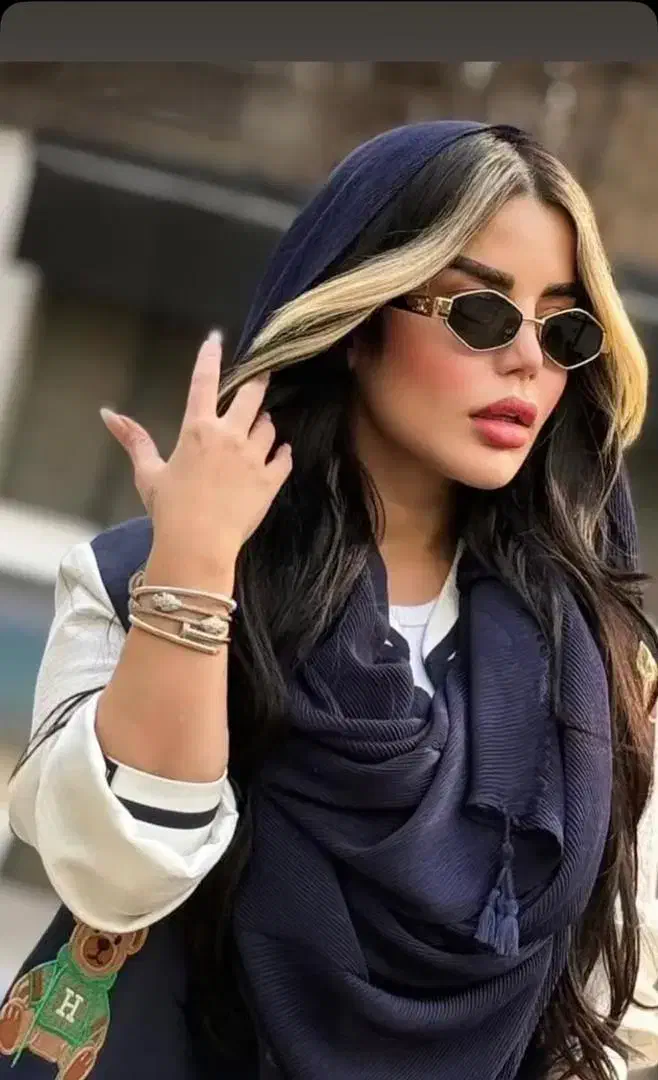 شال نخی و رنگی و خارجی و لطیف|لباس|شیراز, جمهوری|دیوار