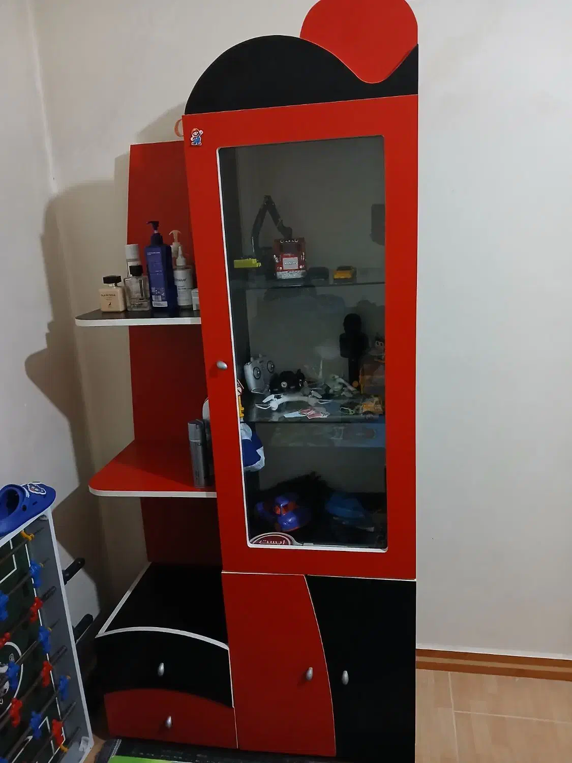 کمد بچه|اسباب و اثاث بچه|شاهینشهر, حافظ شمالی|دیوار