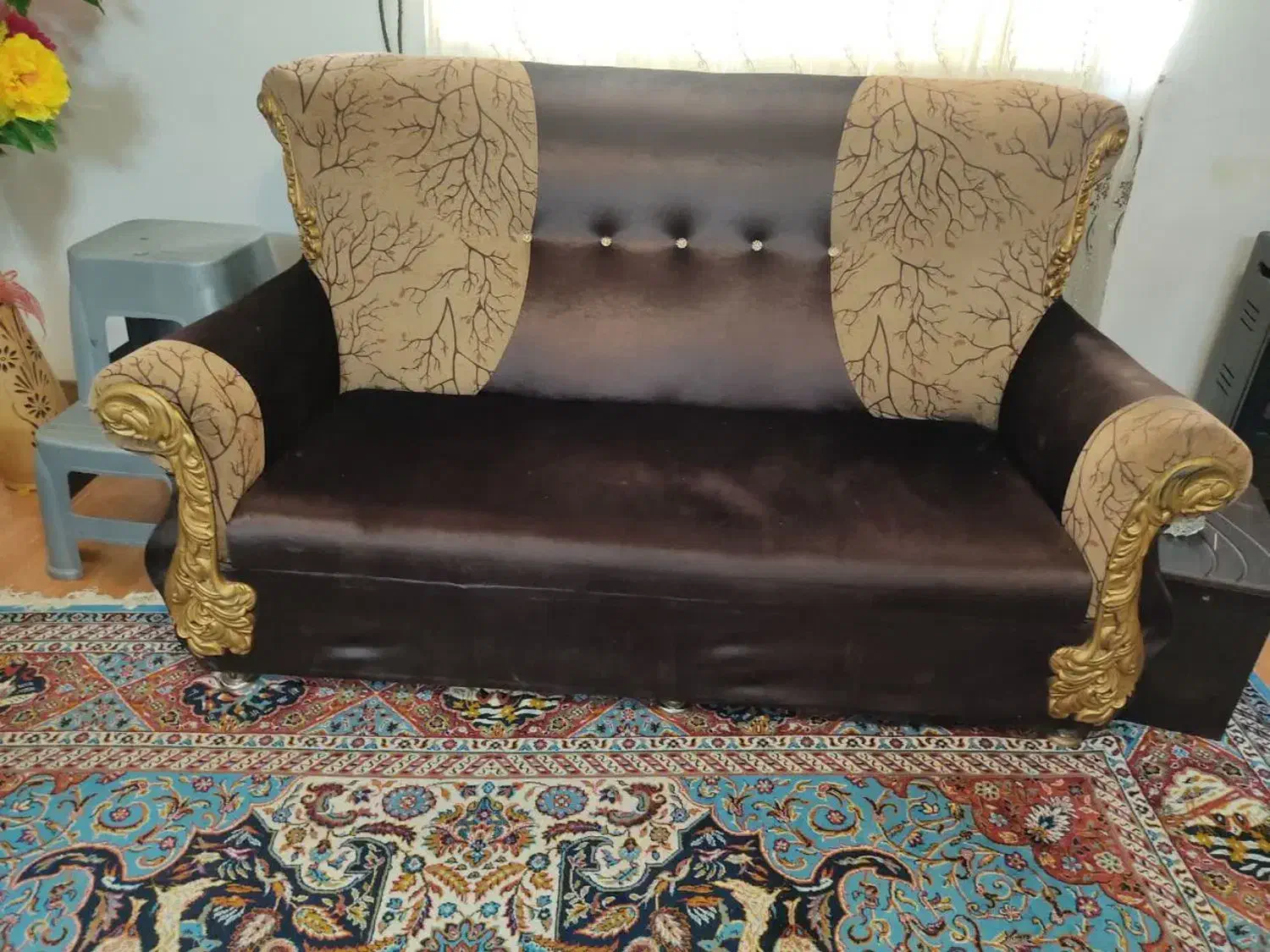 مبل ۷ نفره در حد نو|مبلمان خانگی و میز عسلی|کومله, |دیوار