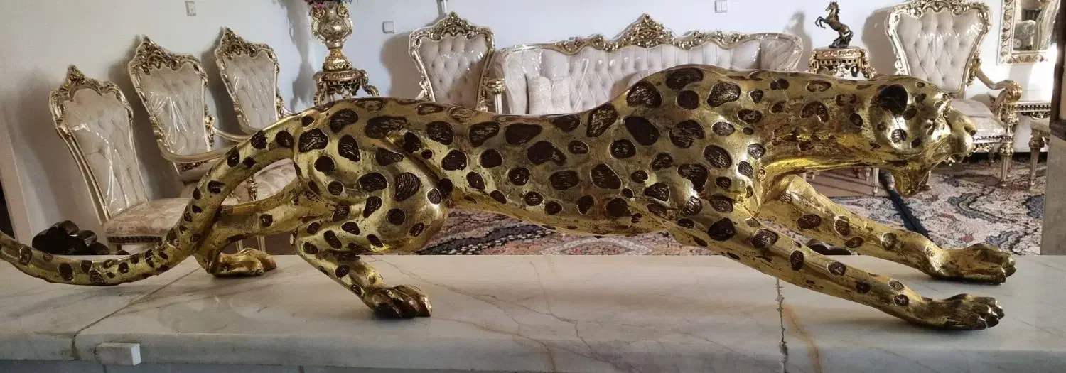 مجسمه ببرطلایی|مجسمه، تندیس، ماکت|تاکستان, |دیوار