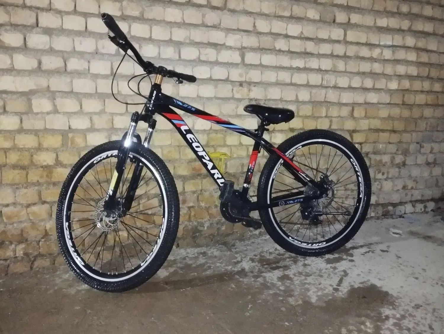 دوچرخه سایز 27 تنه آلمینیوم|دوچرخه، اسکیت، اسکوتر|لردگان, |دیوار