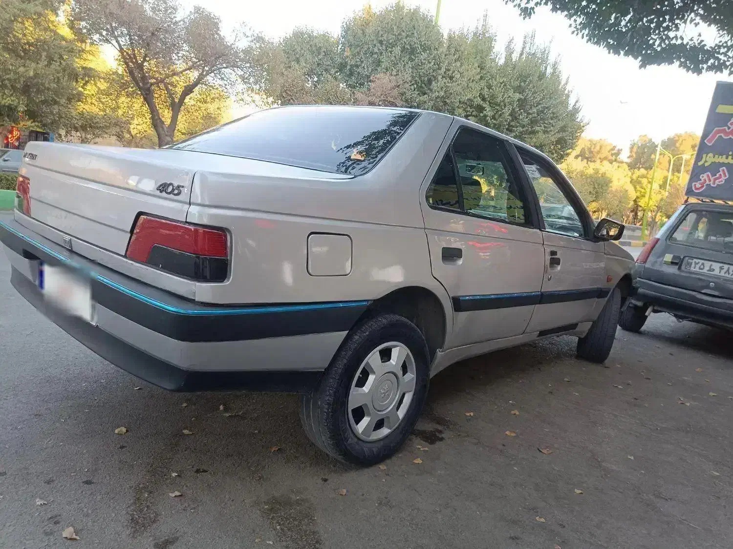 405 مدل 88|خودرو سواری و وانت|شهرضا, |دیوار