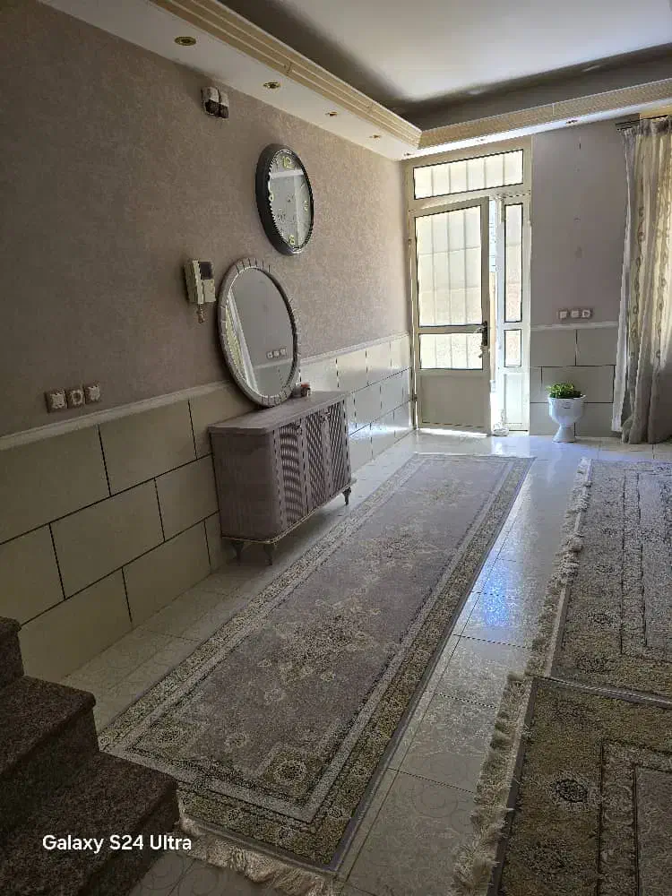 فروش منزل دو طبقه|فروش خانه و ویلا|شیراز, بریجستون|دیوار