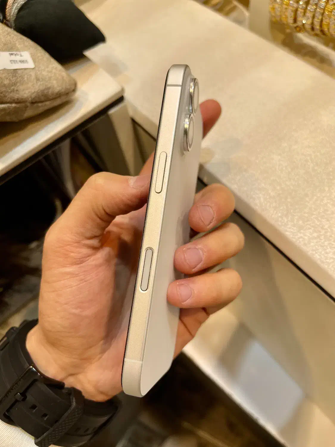 آیفون ۱۶ نرمال سفید|موبایل|مشهد, شهید مطهری|دیوار