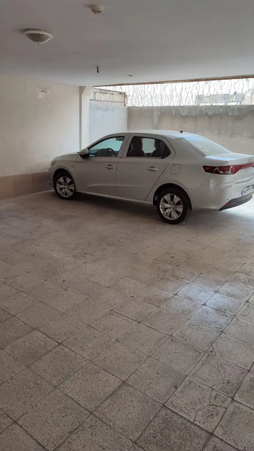 تارا اتوماتیک نقره ای|خودرو سواری و وانت|مشهد, ارشاد|دیوار