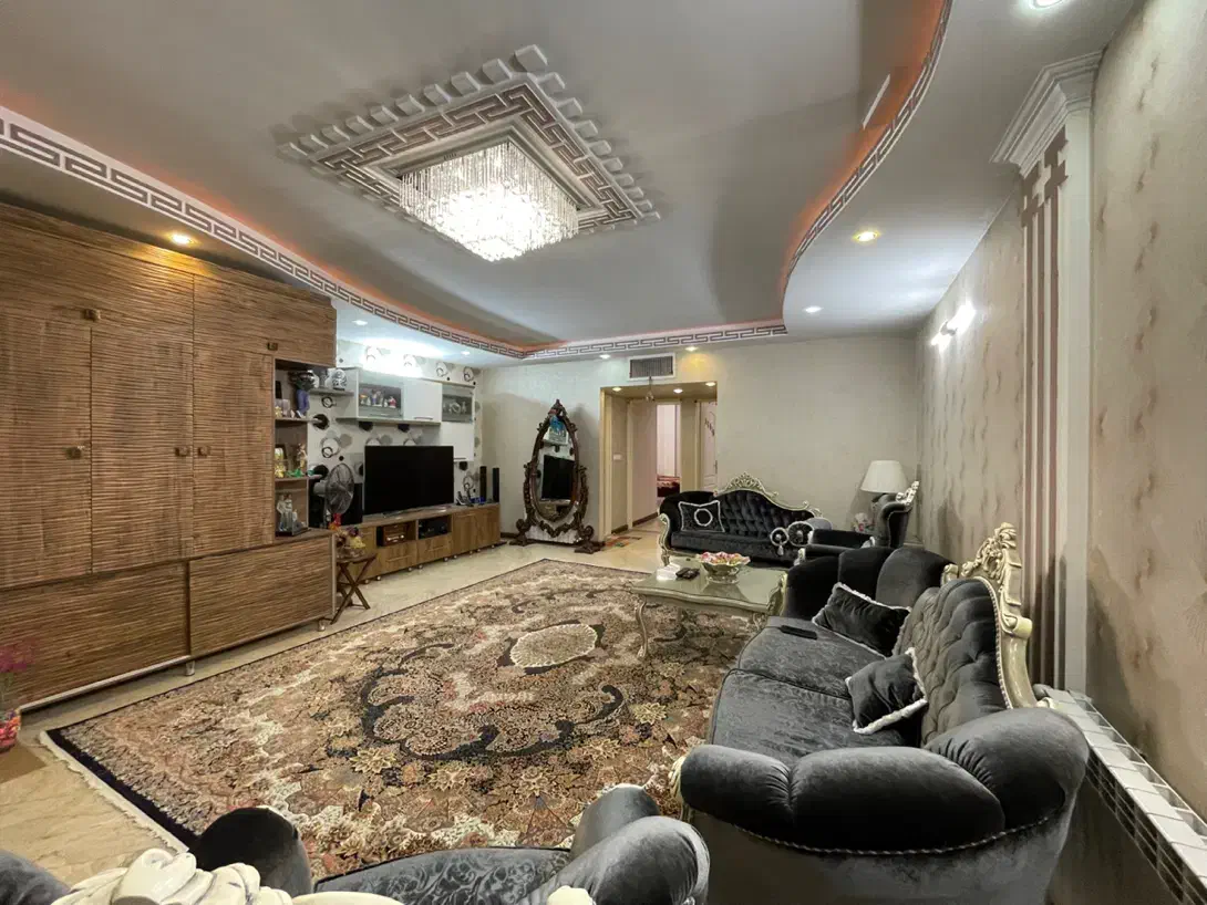 ۸۸ متر دو خواب / فول امکانات / گلستان|فروش آپارتمان|تهران, فدک|دیوار