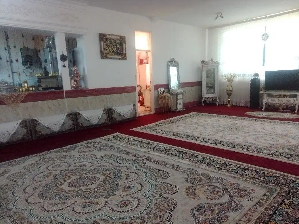 اجاره روزانه آپارتمان ۱۳۰ متری|اجارهٔ کوتاهمدت آپارتمان و سوئیت|تربتحیدریه, کاشانی|دیوار