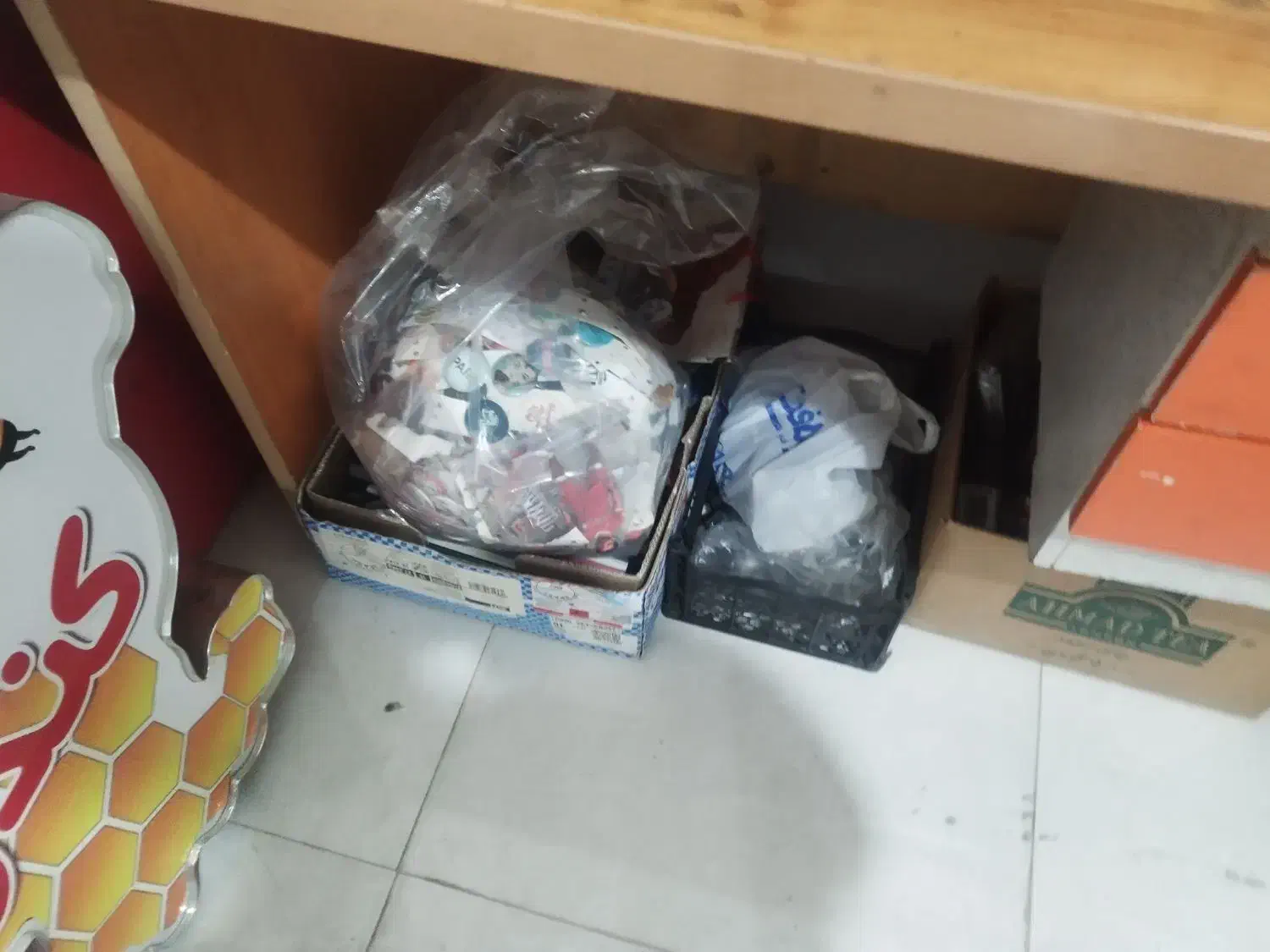 دستگاه کپی لولزم التحریر تابلو میز|پرینتر، اسکنر، کپی، فکس|زنجان, |دیوار