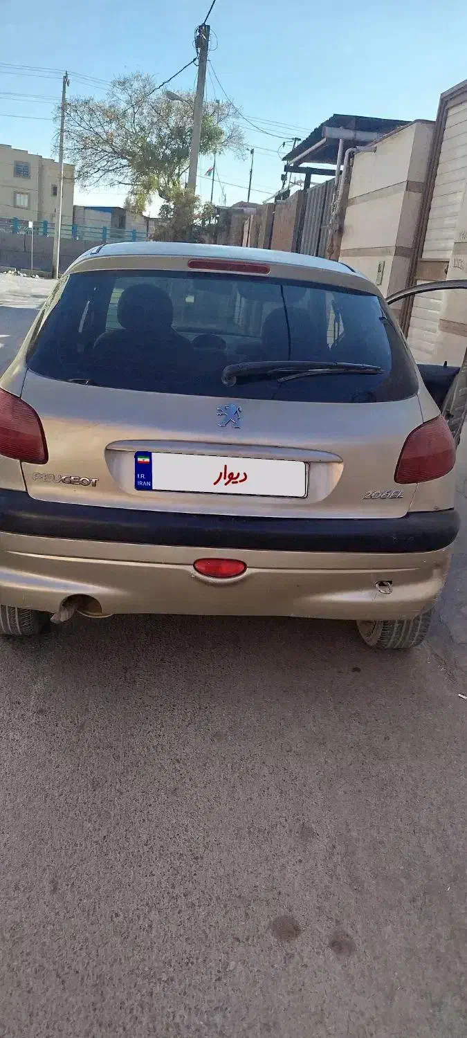 206مدل 82دوررنگ زیربندی همچی سالم بیمه یک سال|خودرو سواری و وانت|کرمان, |دیوار