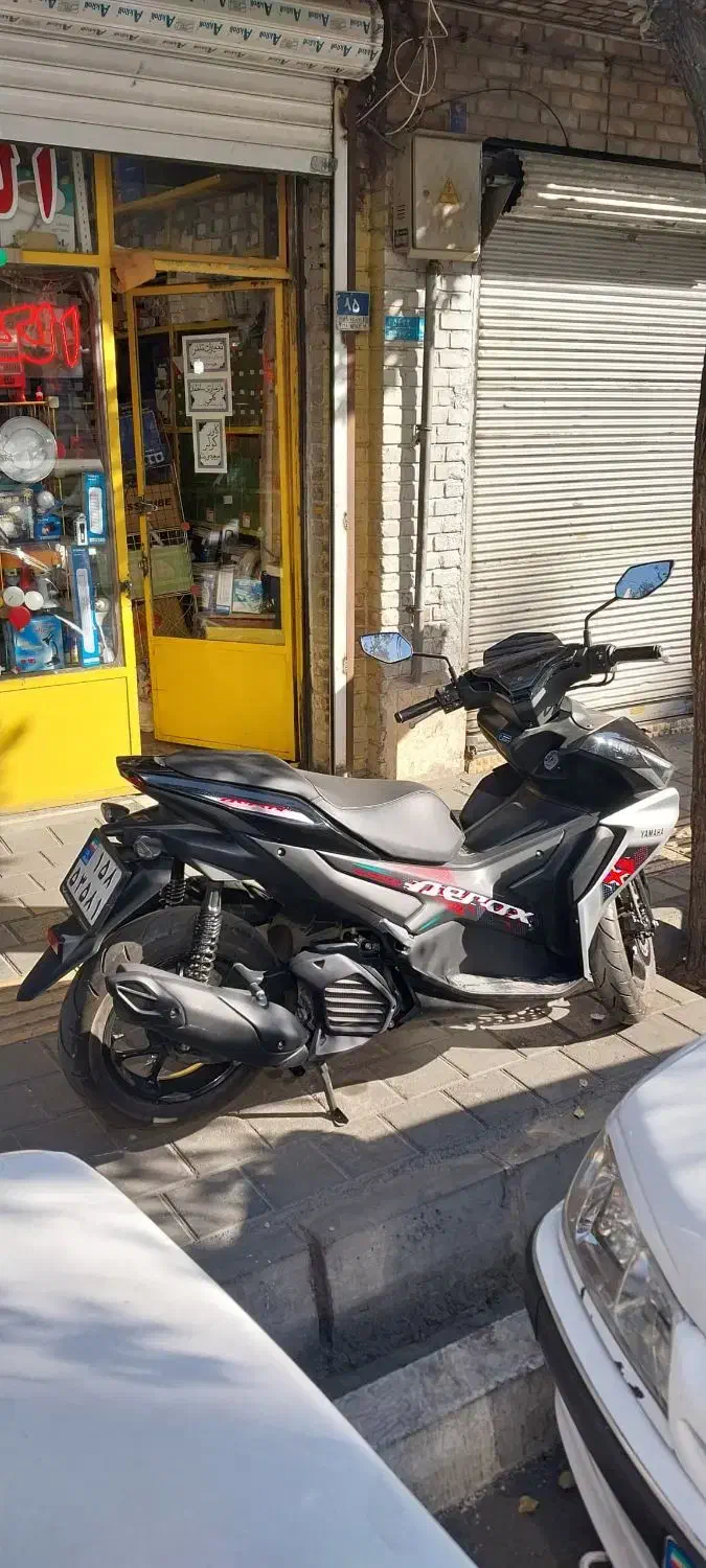 یاماها.ایروکس اصلی.سویچی|موتورسیکلت|تهران, زاهد گیلانی|دیوار
