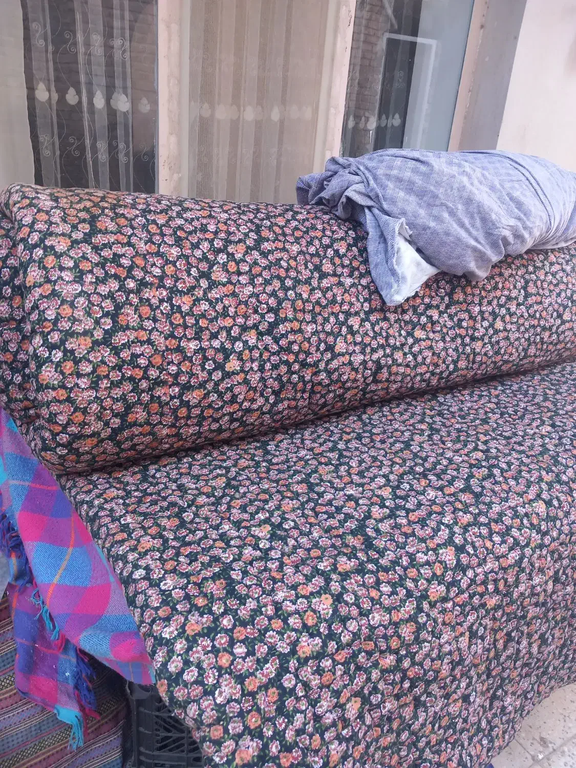 لحاف کرسی|رختخواب، بالش، پتو|اراک, |دیوار