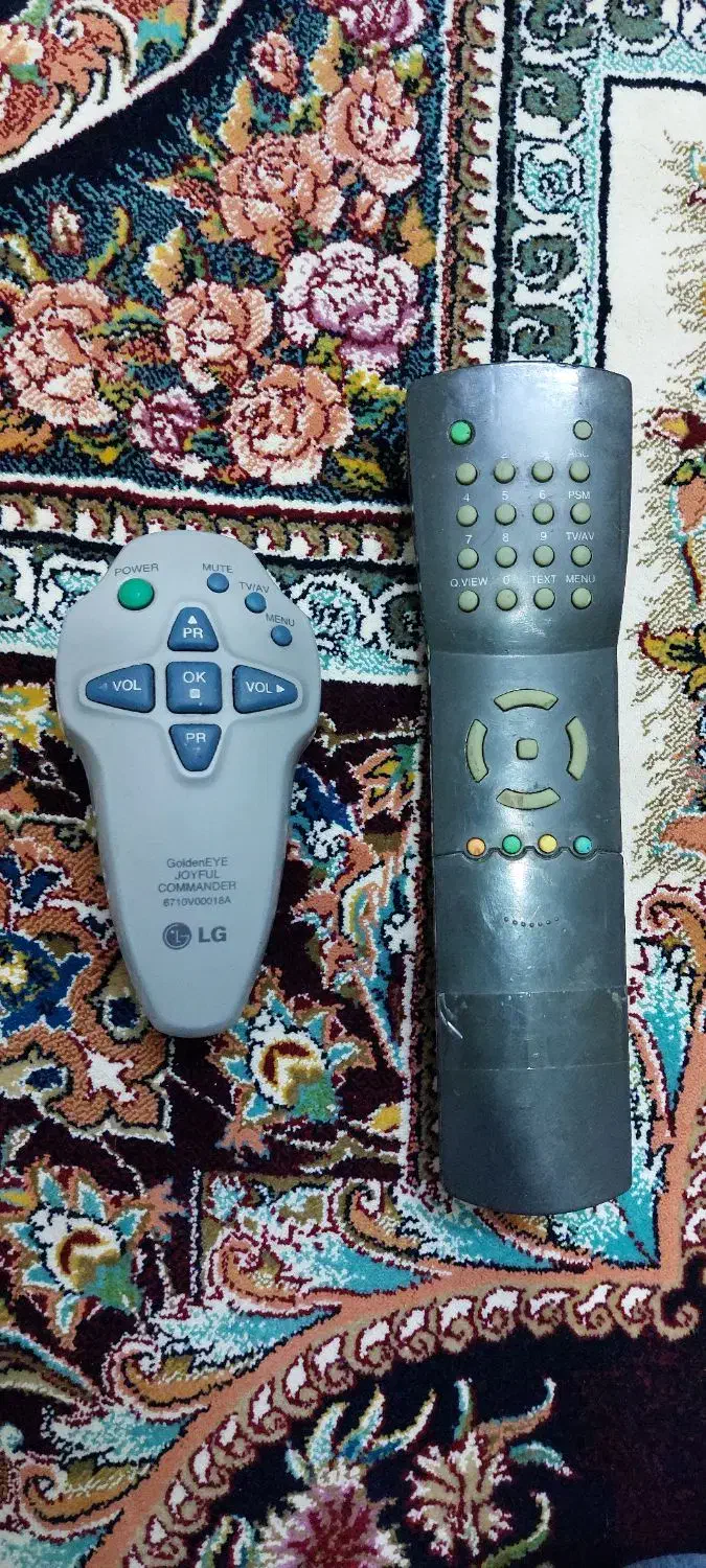 تلویزیون LG بهمراه گیرنده دیجیتال Kennon|تلویزیون و پروژکتور|کرمان, |دیوار