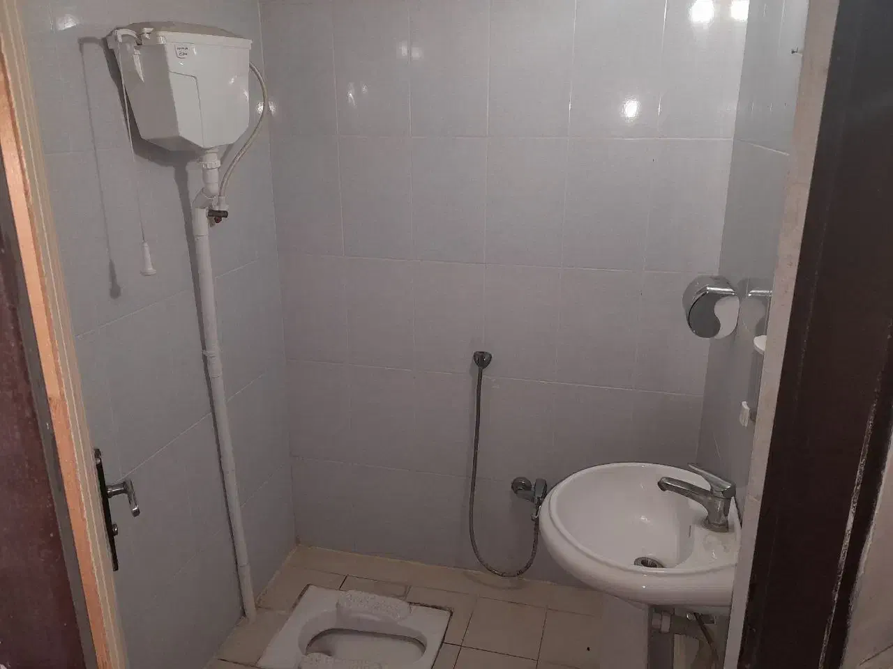 مسکن مهر دو خواب وام تسویه|فروش آپارتمان|زرقان, |دیوار