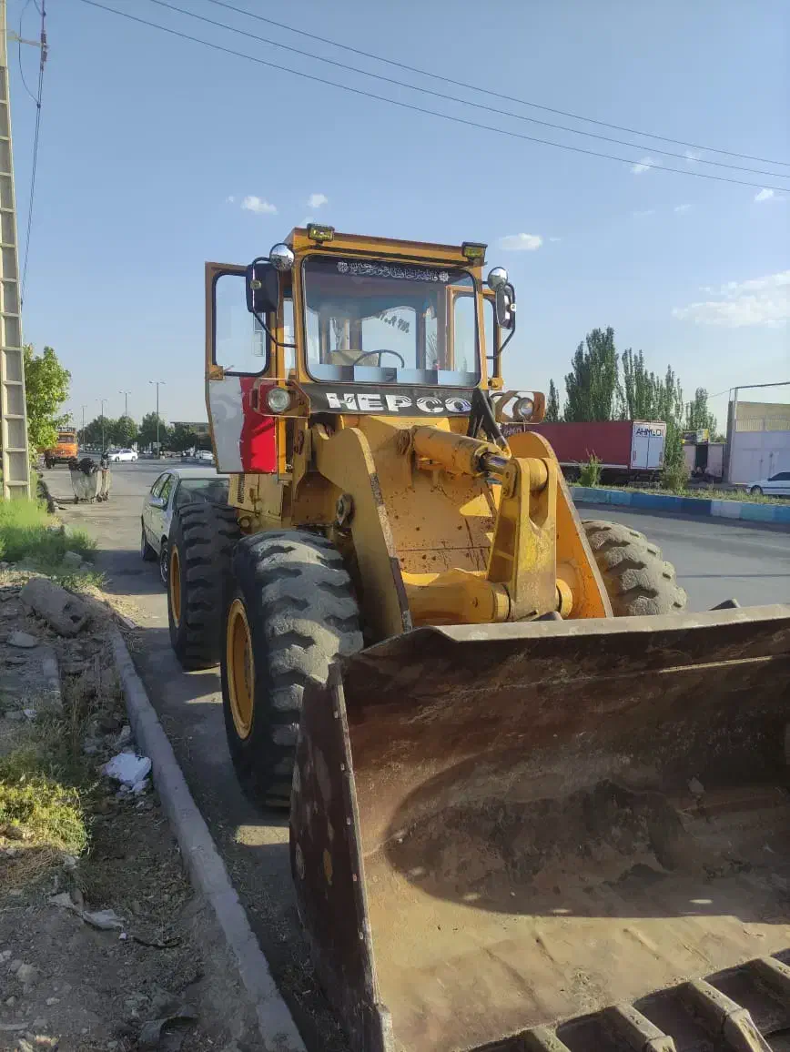 لودر و ماشین خاکبرداری و...|خدمات حمل و نقل|اردبیل, |دیوار