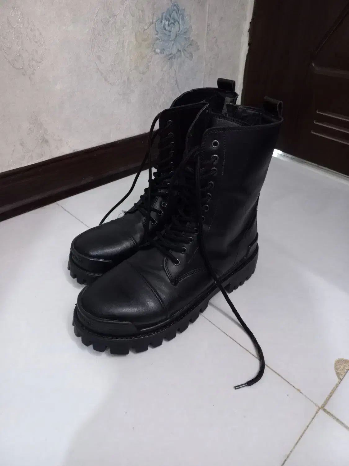 بوت مردانه بالنسیاگا|کیف، کفش، کمربند|قوچان, |دیوار