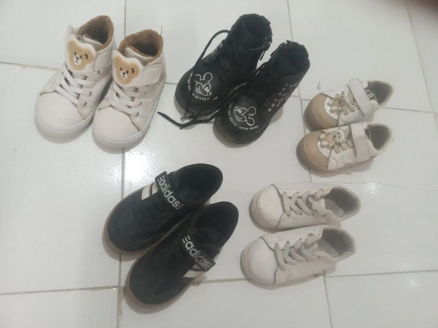 کفش بچه گانه در حد نو|کفش و لباس بچه|الیگودرز, |دیوار