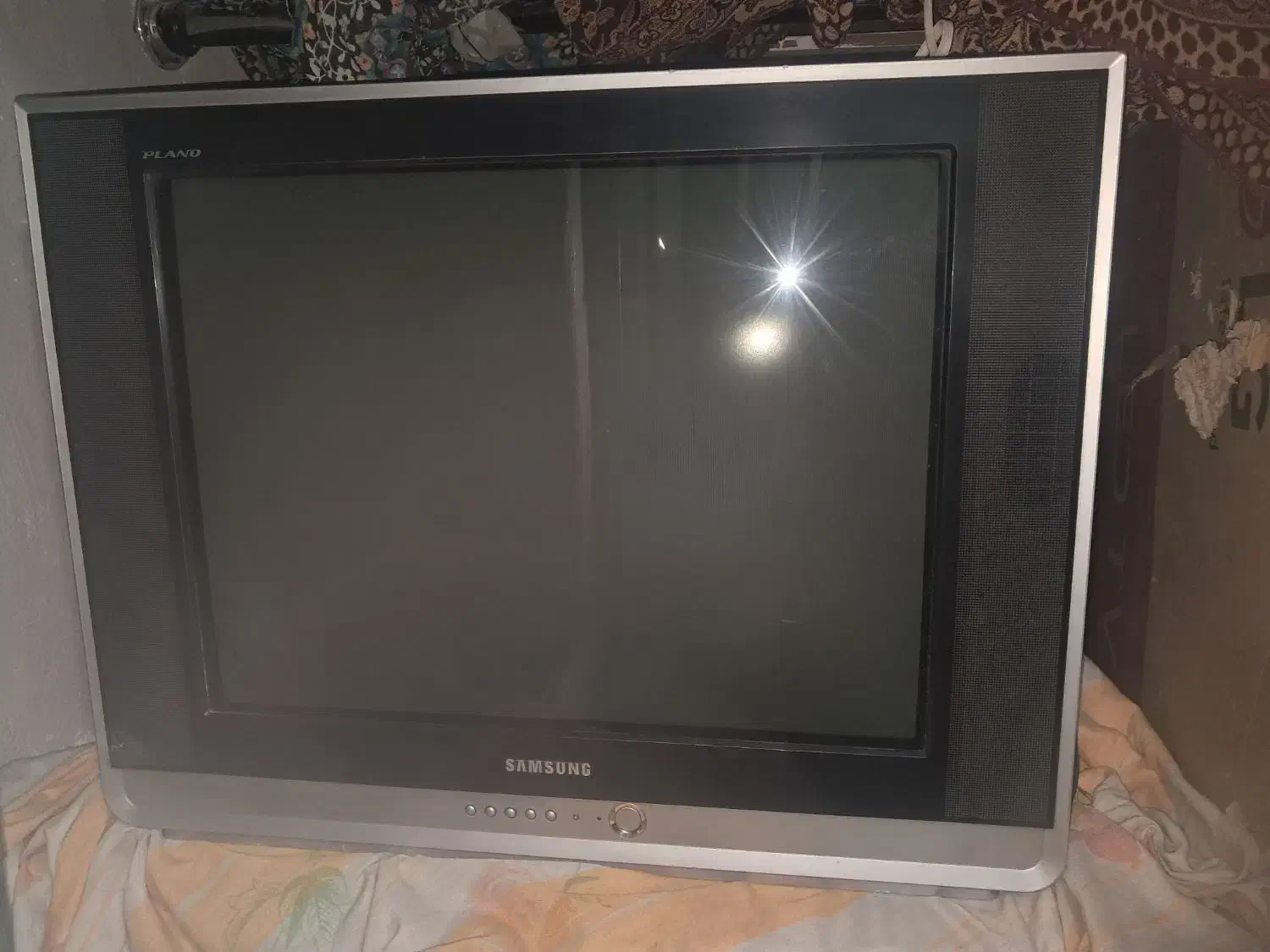 تلویزیون سامسونگ ۲۹ اینچ صفحه تخت|تلویزیون و پروژکتور|اندیشه, اندیشه فاز ۱|دیوار