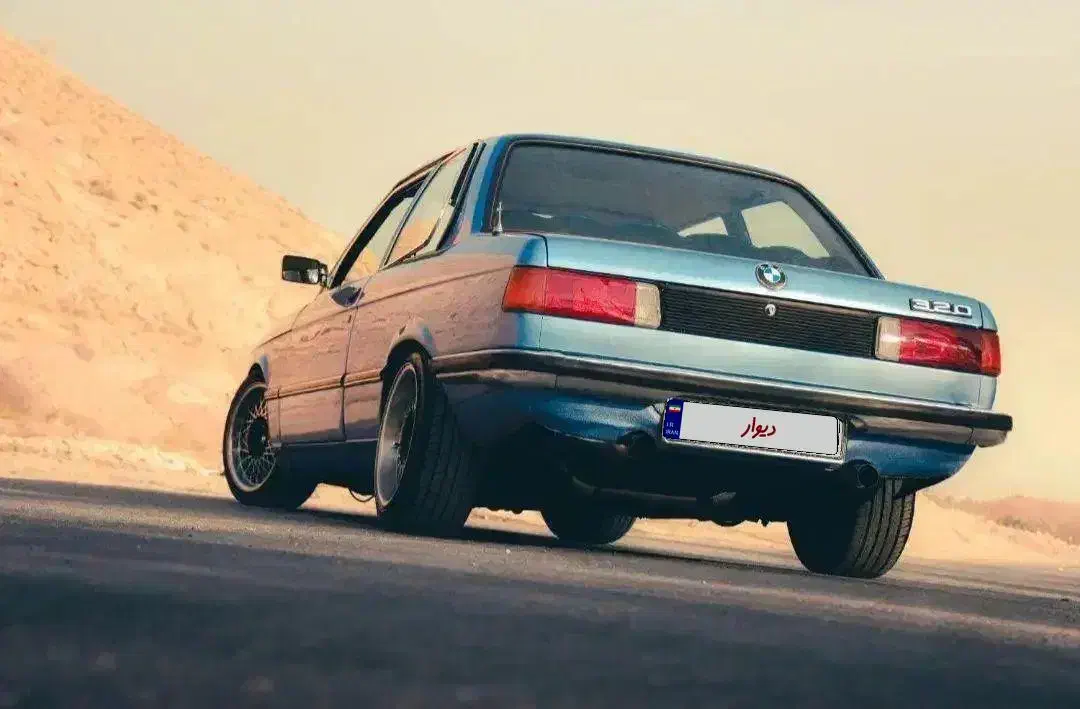 bmw 320(e21)|خودرو کلاسیک|شیراز, عفیفآباد|دیوار