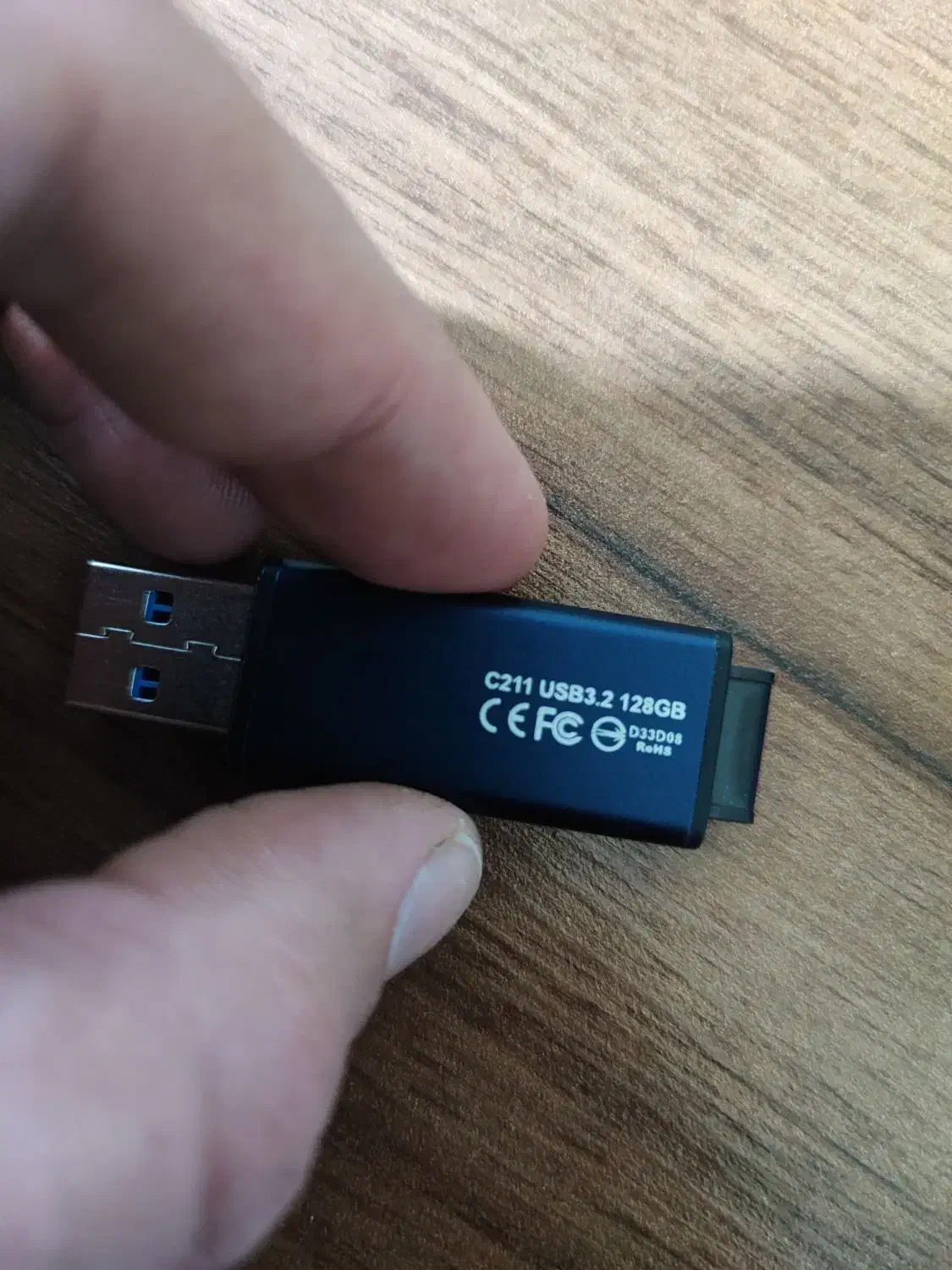 فلش 128 گیگ USB 3.2|قطعات و لوازم جانبی رایانه|خرمآباد, |دیوار