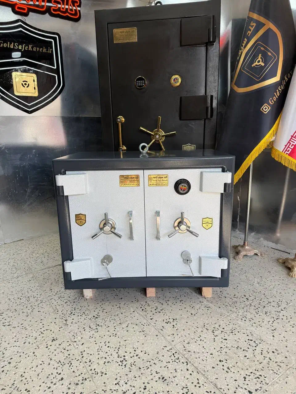 گاوصندوق زیرویترینی ۷۰۰ کیلویی دو درب|ابزارآلات|قزوین, |دیوار