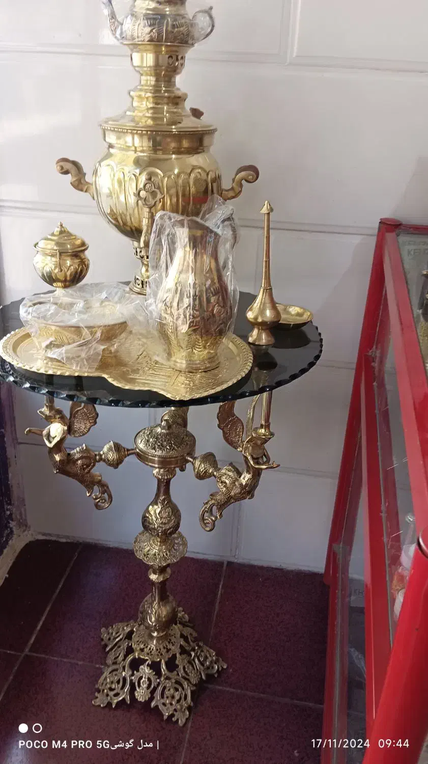 میز خاطره فرشته برنجی|مبلمان خانگی و میز عسلی|بروجرد, |دیوار