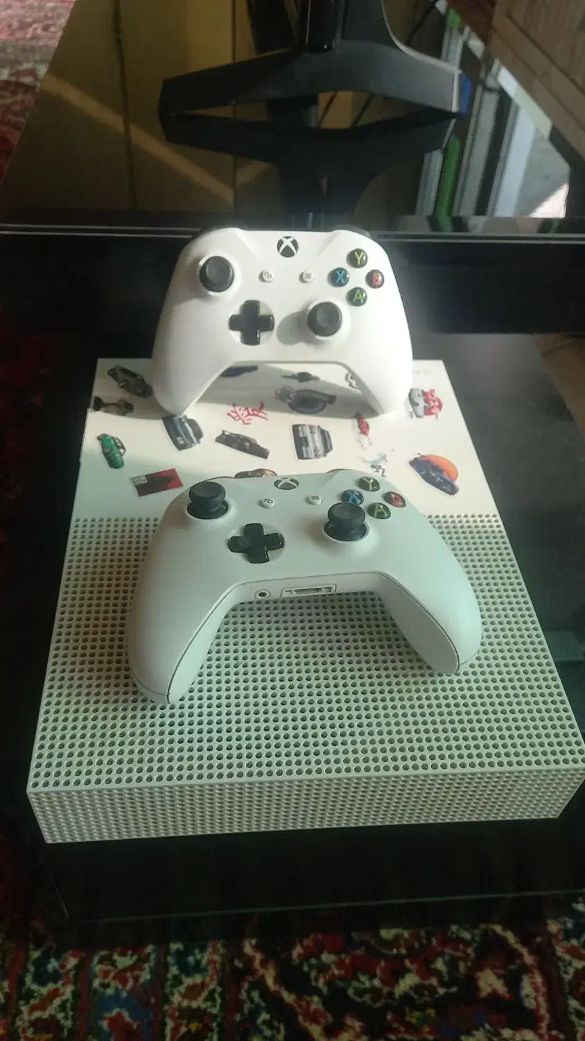 ایکس باکسone s|کنسول، بازی ویدئویی و آنلاین|خمینی‌شهر, |دیوار