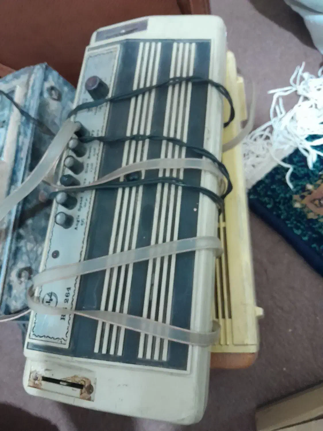 ۳عدد رادیو قدیمی|کلکسیون اشیاء عتیقه|بهارستان, |دیوار