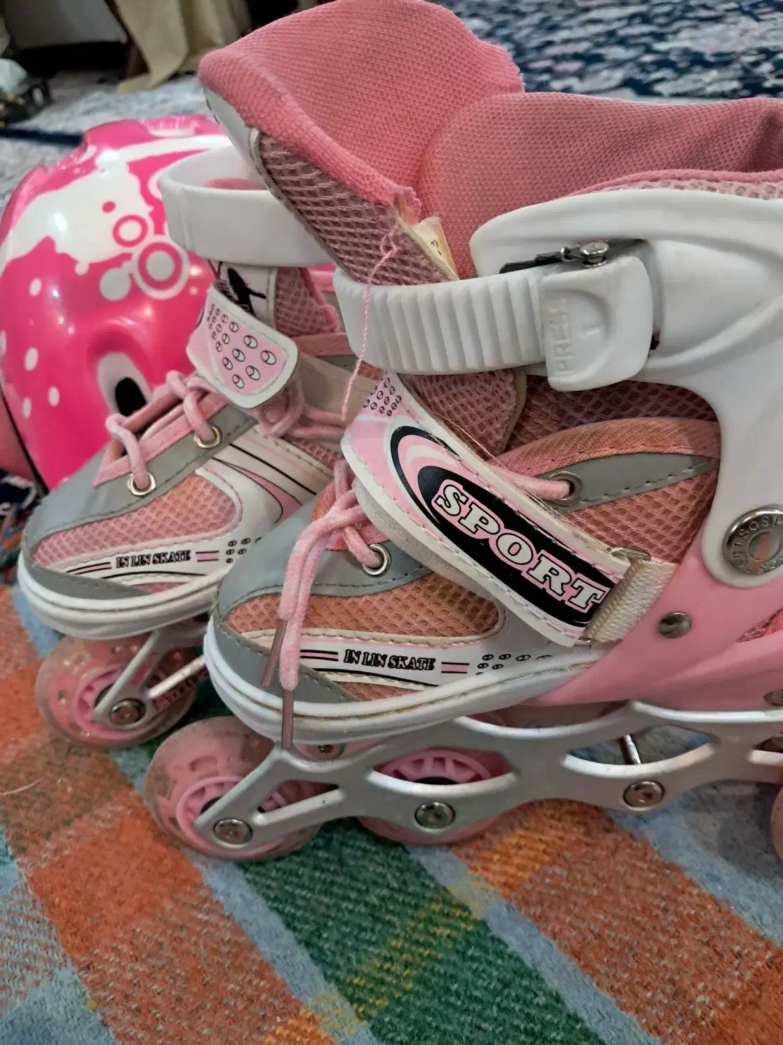 کفش اسکیت|دوچرخه، اسکیت، اسکوتر|شیراز, مسلم|دیوار