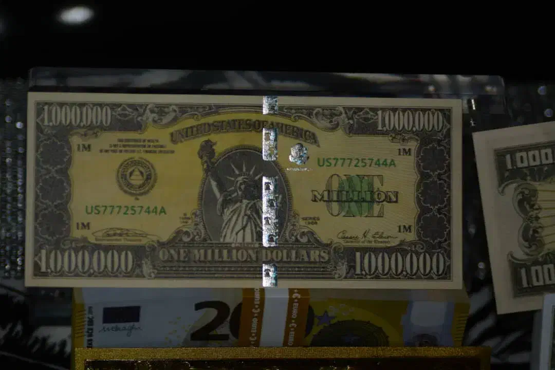 دلار سینمایی تزیینی مشابه اصلی آمریکا|کلکسیون سکه، تمبر، اسکناس|تهران, زعفرانیه|دیوار