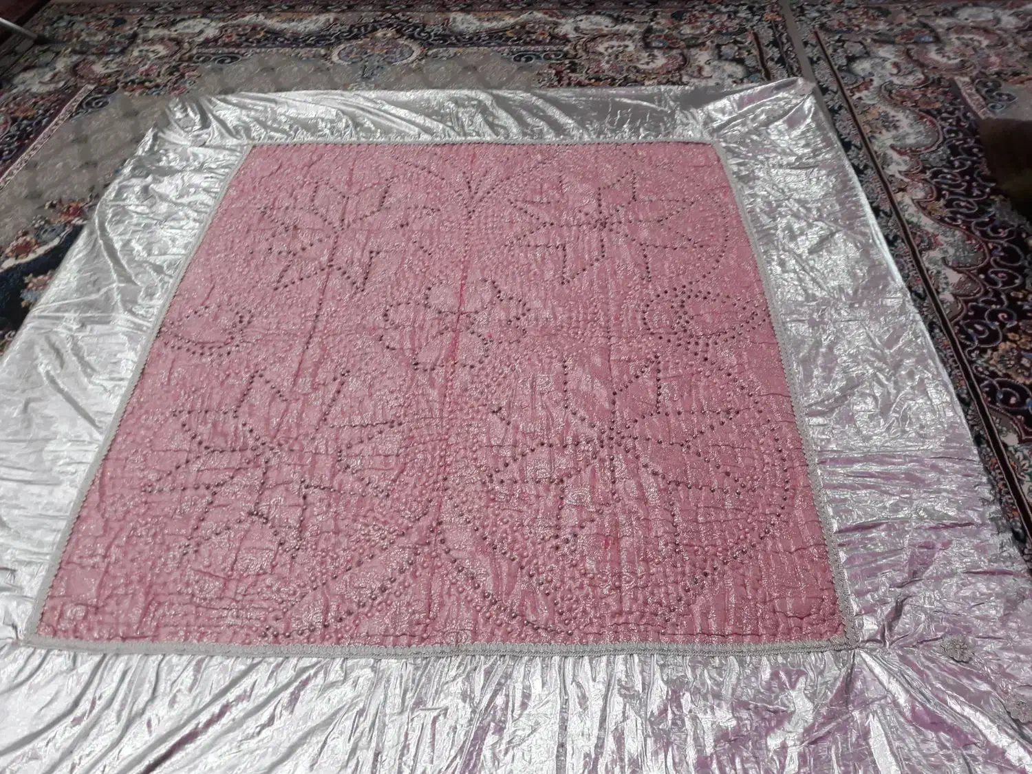 کرسی ولحاف کرسی|رختخواب، بالش، پتو|قزوین, |دیوار