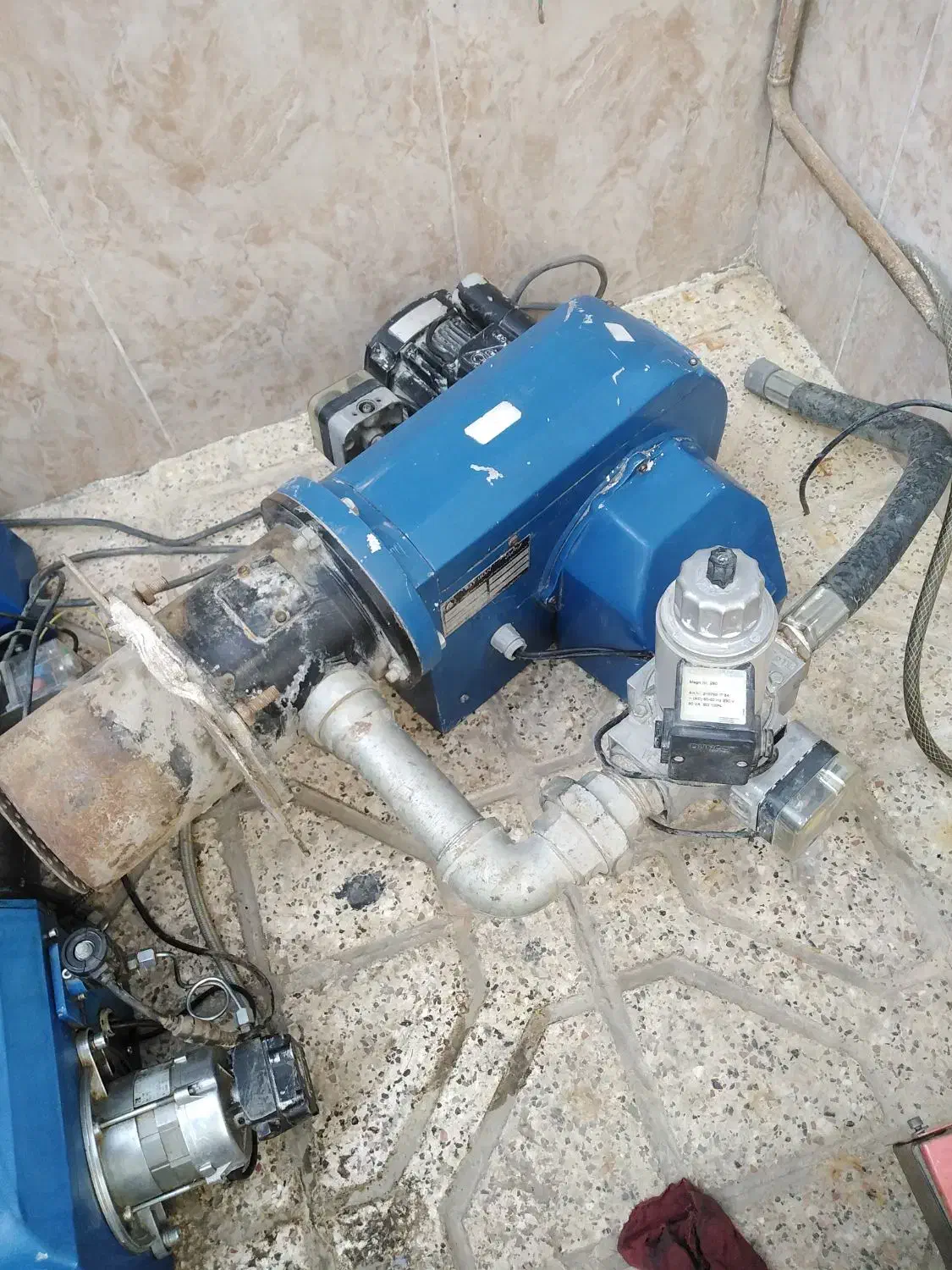 شیش عدد مشعل گازی|آبگرمکن، پکیج، شوفاژ|مشهد, همت آباد|دیوار