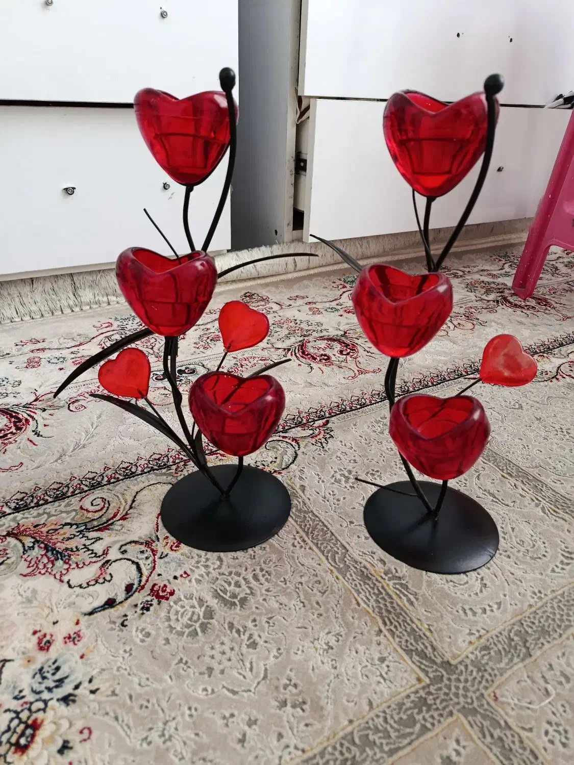 شمعدان|کلکسیون اشیاء عتیقه|اندیشه, اندیشه فاز ۲|دیوار