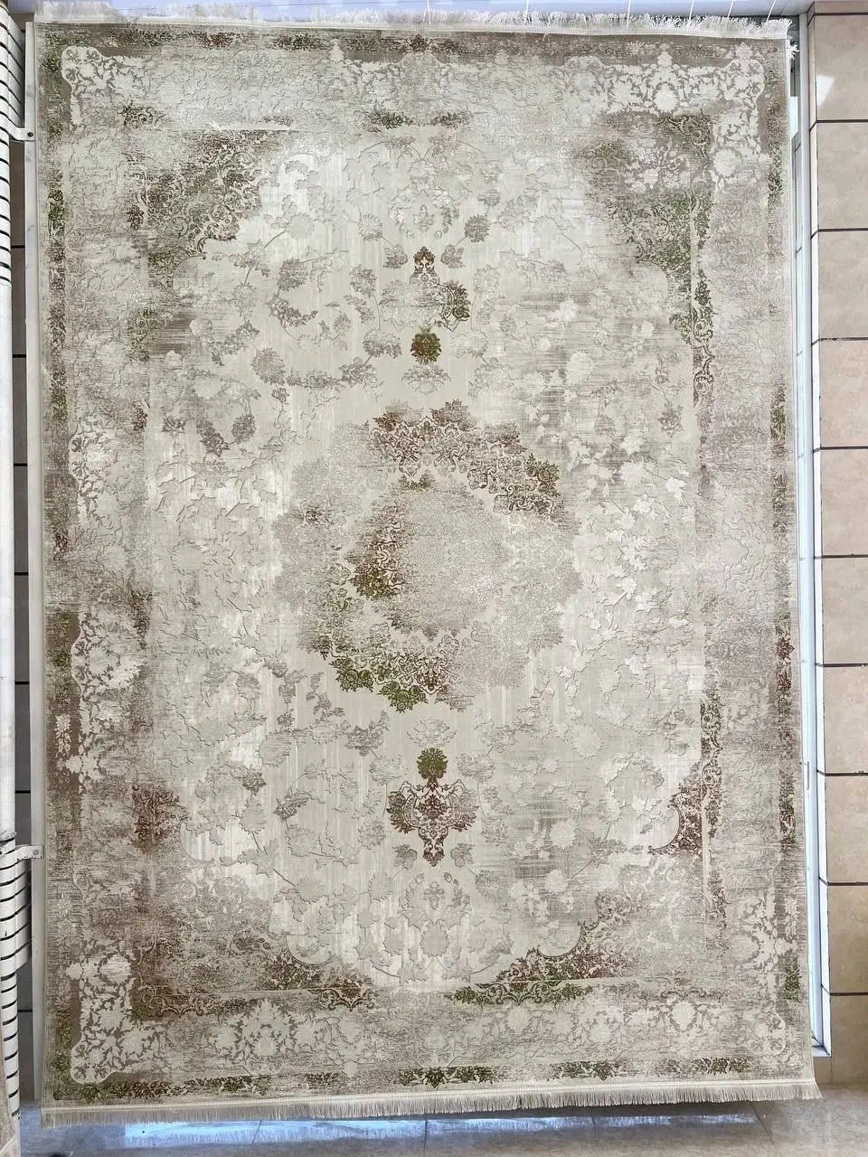 ۴ طرح سال ۴۰۴ فرش مسطح ۱۲۰۰|فرش|صدرا-فارس, فاز ۲|دیوار