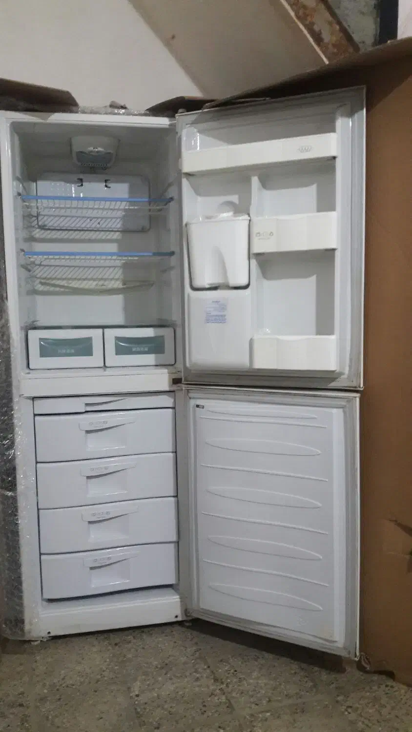 یخچال فریزر کارکرده بدونه ایراد|یخچال و فریزر|مریوان, |دیوار