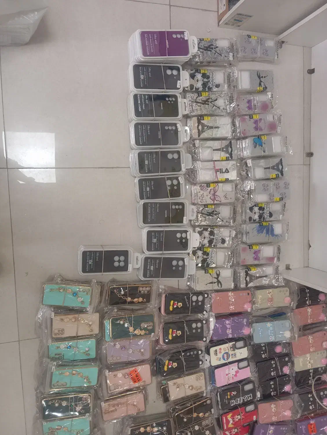 فروش عمده وسایل موبایل|لوازم جانبی موبایل و تبلت|تهران, شهرک خرازی|دیوار