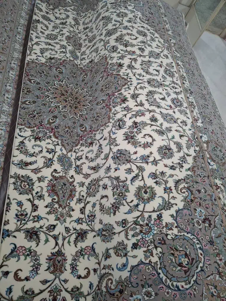 فرش دستبافت کاشان بافت ضمانتی ونقشه زیبا|فرش|کاشان, گریه|دیوار