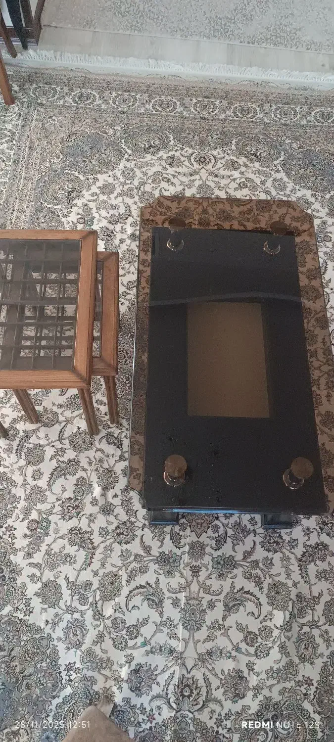 جلو مبلی ومیزعسلی|مبلمان خانگی و میز عسلی|اندیشه, اندیشه فاز ۳|دیوار