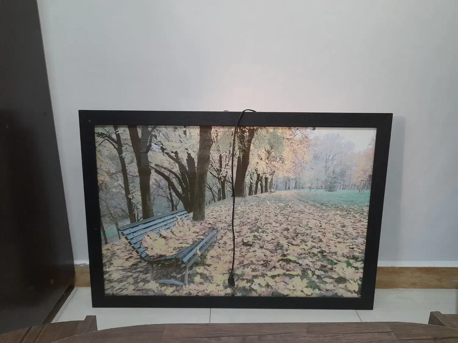 جلومبلی وتابلو کارکرده ولی سالم|مبلمان خانگی و میز عسلی|رشت, پیرکلاچای|دیوار