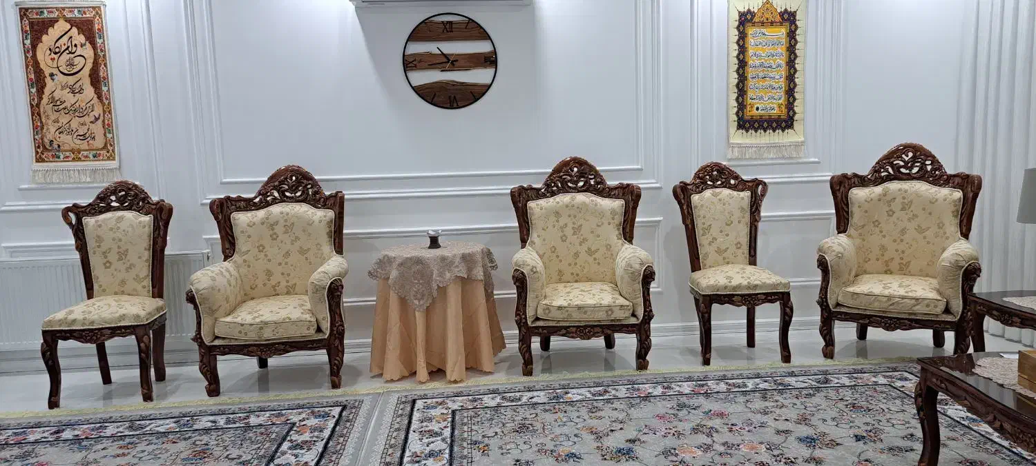 مبل سلطنتی ۹ نفره با بهترین چوب|مبلمان خانگی و میز عسلی|مشهد, کوشش|دیوار