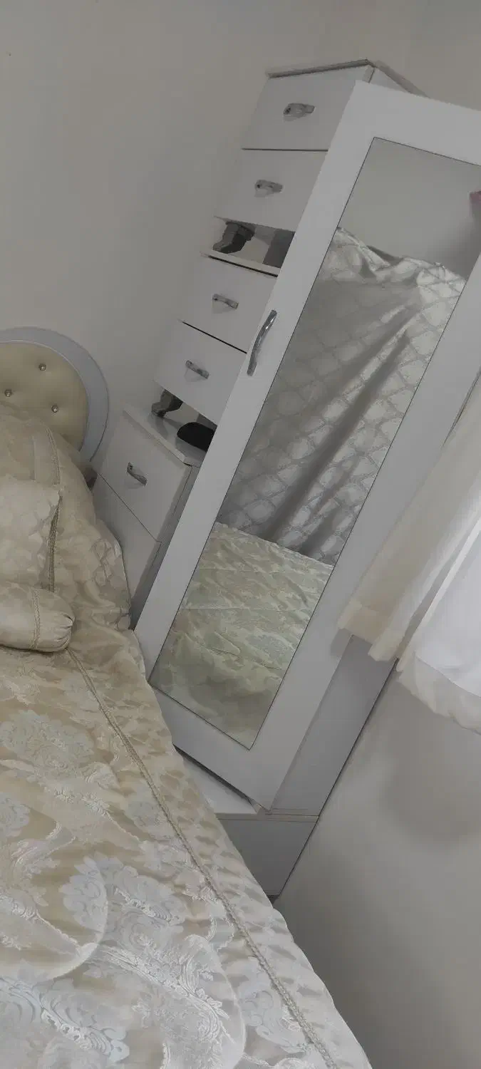 تخت خواب وتشک رویال|تخت و سرویس خواب|اشنویه, |دیوار