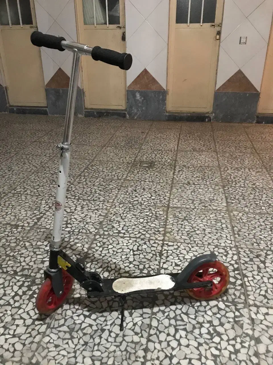 اسکوتر سایز بزرگ|دوچرخه، اسکیت، اسکوتر|ملارد, |دیوار