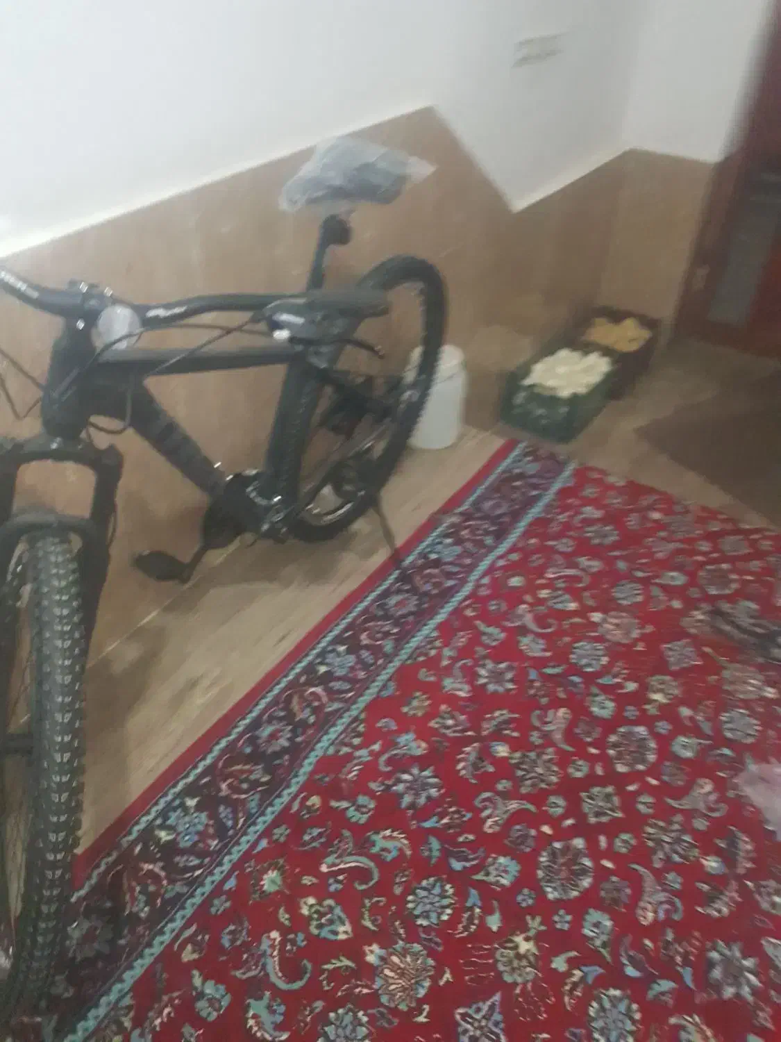 به دلیل احتیاج به پول|دوچرخه، اسکیت، اسکوتر|سیلوانه, |دیوار