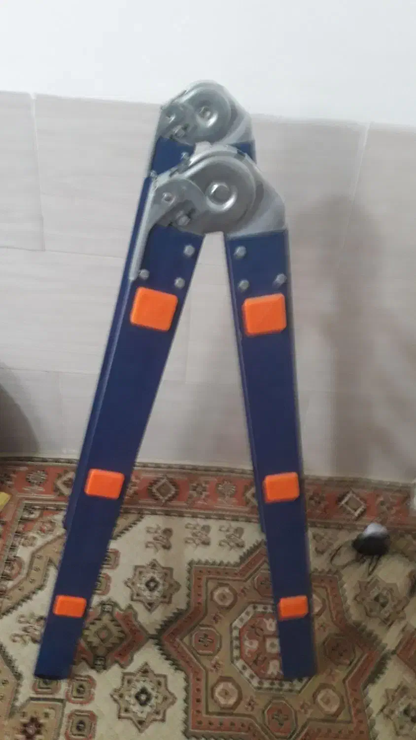 نرده بان تاشو ۶پله المنیومی اسانکار|ابزارآلات|شیراز, ماه فیروزان|دیوار